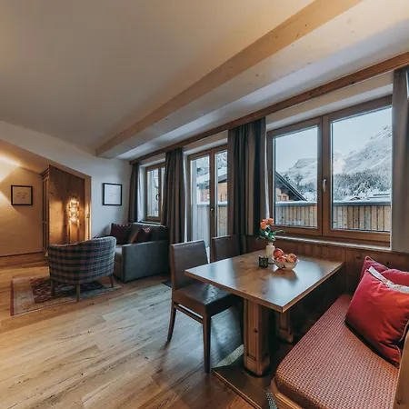 Aparthotel Anna Maria